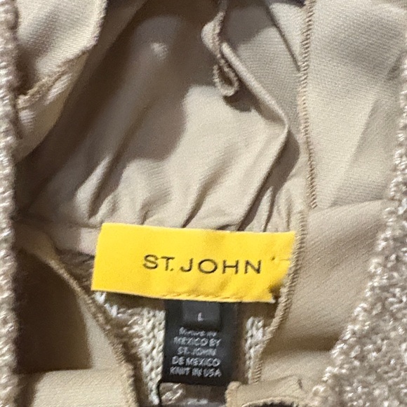 St. John Metallic Beige Ribbed Jacket - Picture 2 of 4
